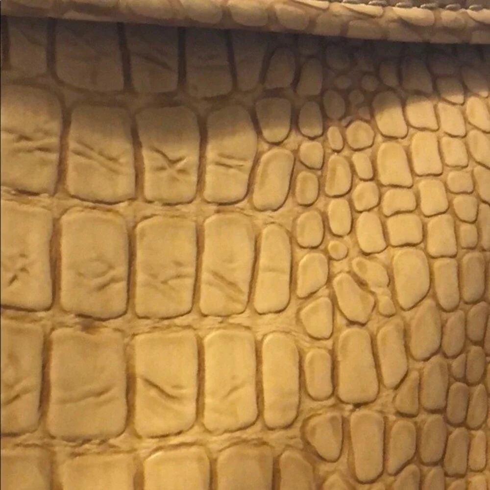LIZ CLAIBORNE Tan Brown Envelope Clutch Faux Alligator / Crocodile Bag Handbag
